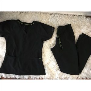 Medcouture Air Scrub Set